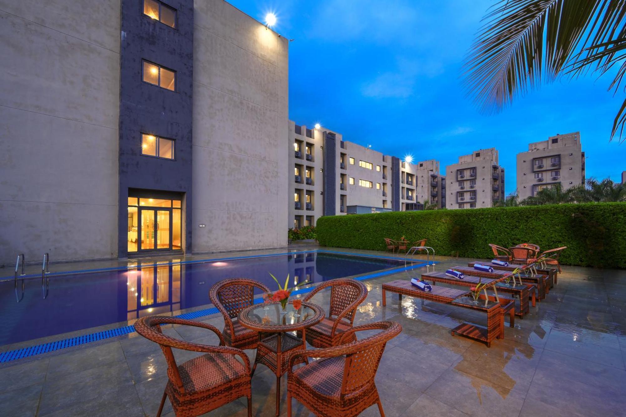 Hotel Treehouse Morina Vithalpur Exterior foto