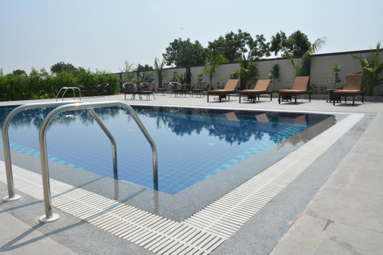 Hotel Treehouse Morina Vithalpur Exterior foto