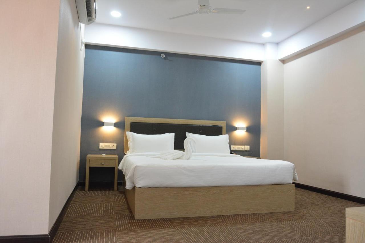 Hotel Treehouse Morina Vithalpur Exterior foto